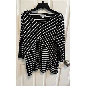 Kim Rogers XL Black White Silver Metallic Stripe Top Round Neck 3/4 Sleeve
